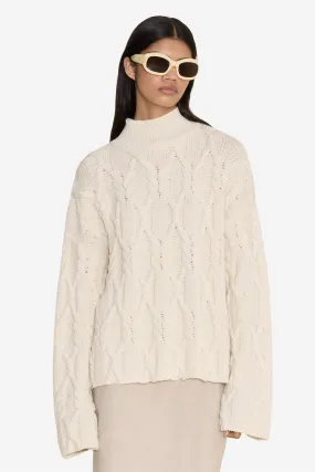 Chunky Cable Turtleneck Ecru