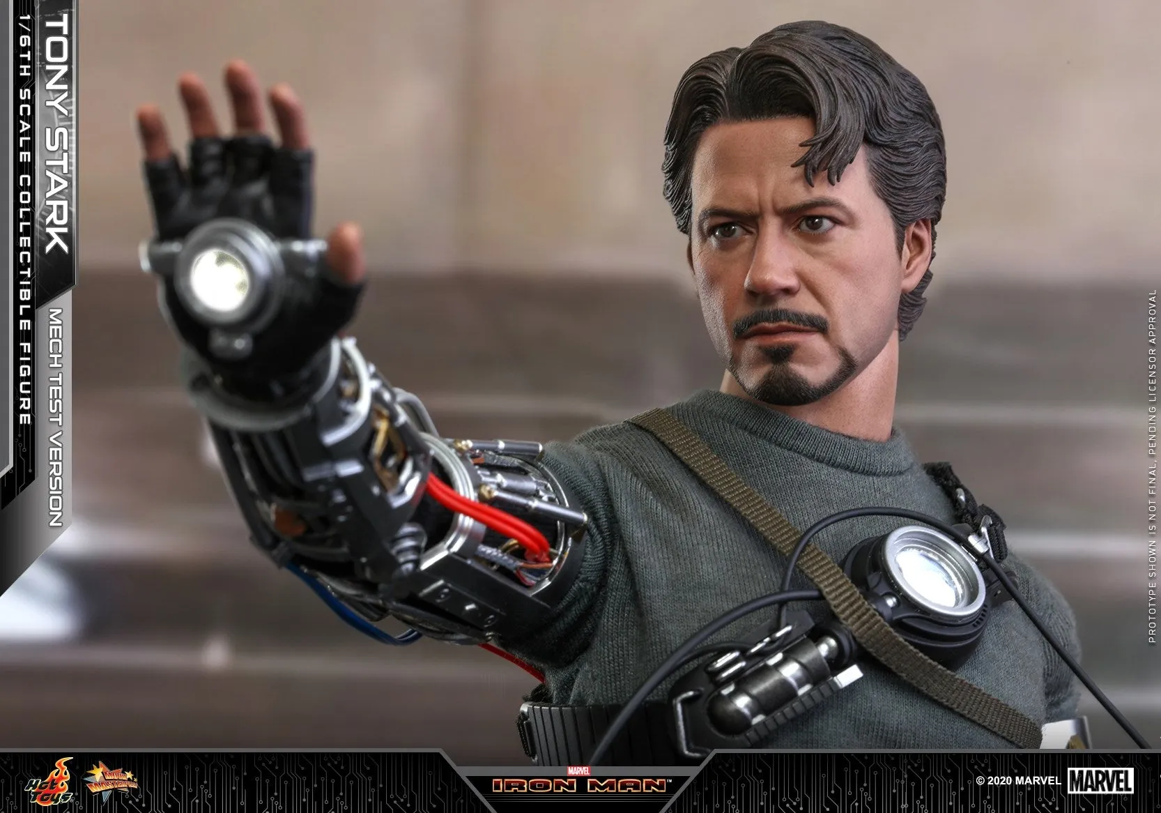 Hot Toys - MMS581 - Iron Man - 1/6th scale Tony Stark (Mech Test Version) Collectible Figure