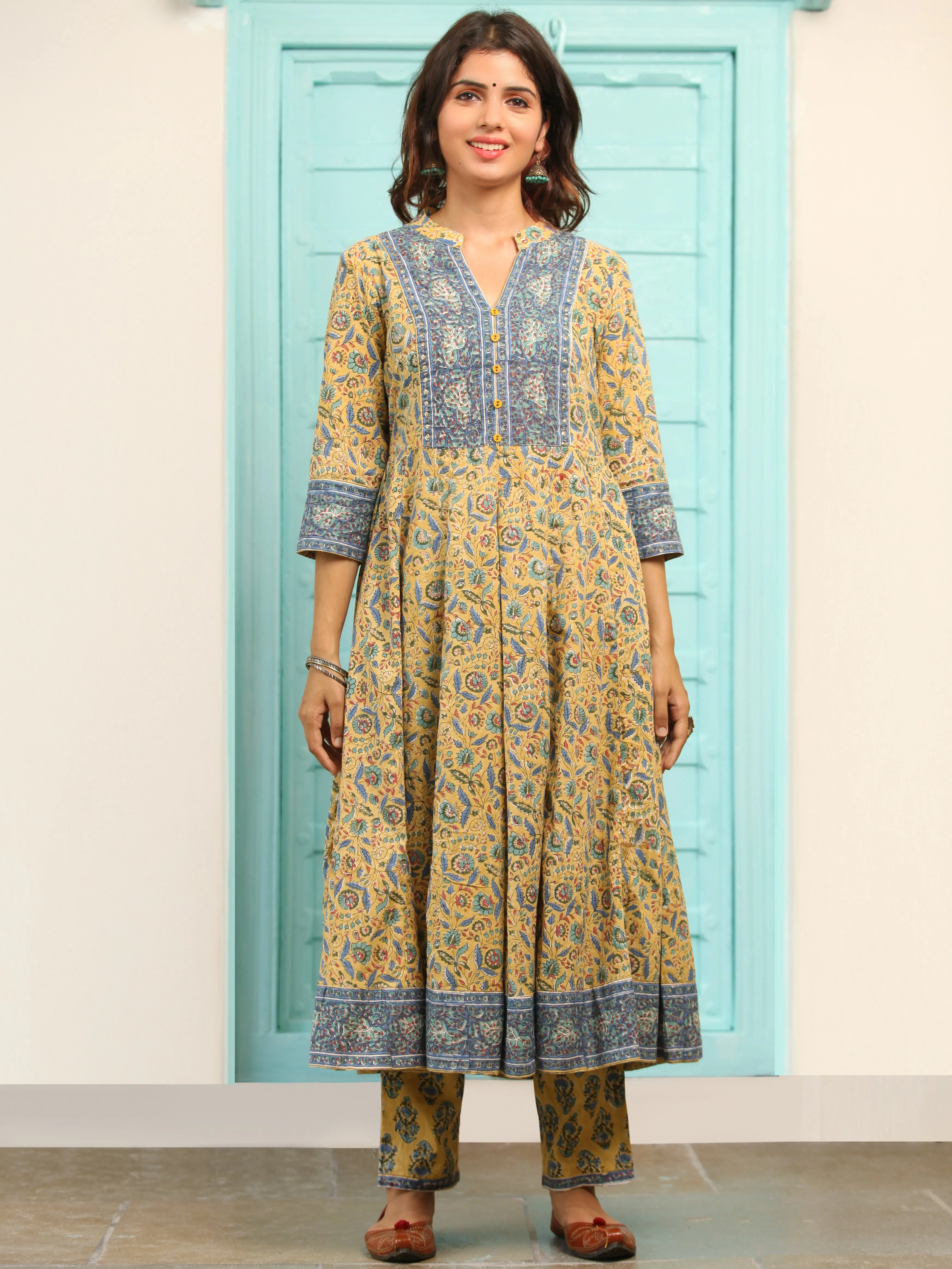 Jashn Mehroz Flared Kurta