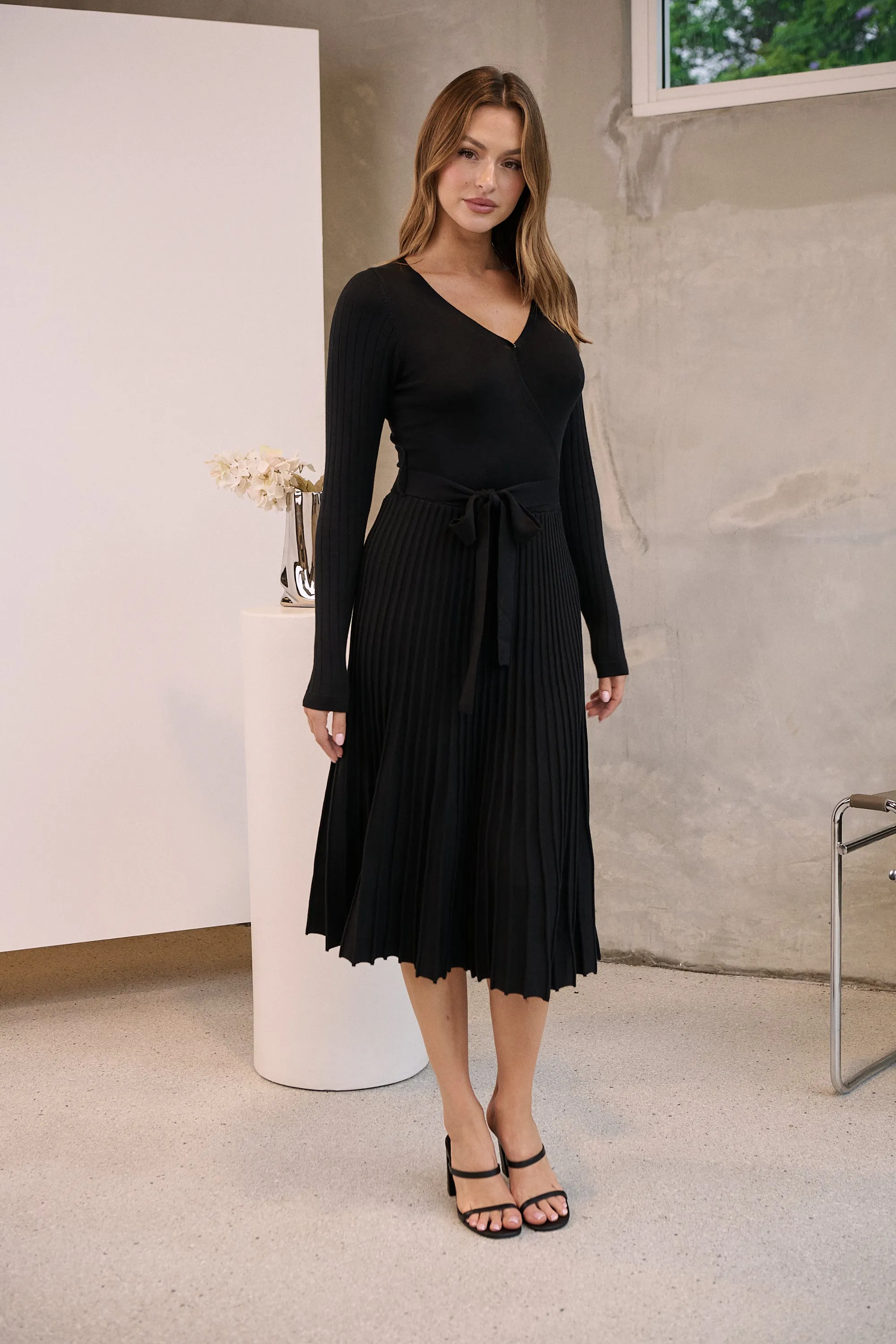 Parker Black Long Sleeve Pleated Knit Midi Dress