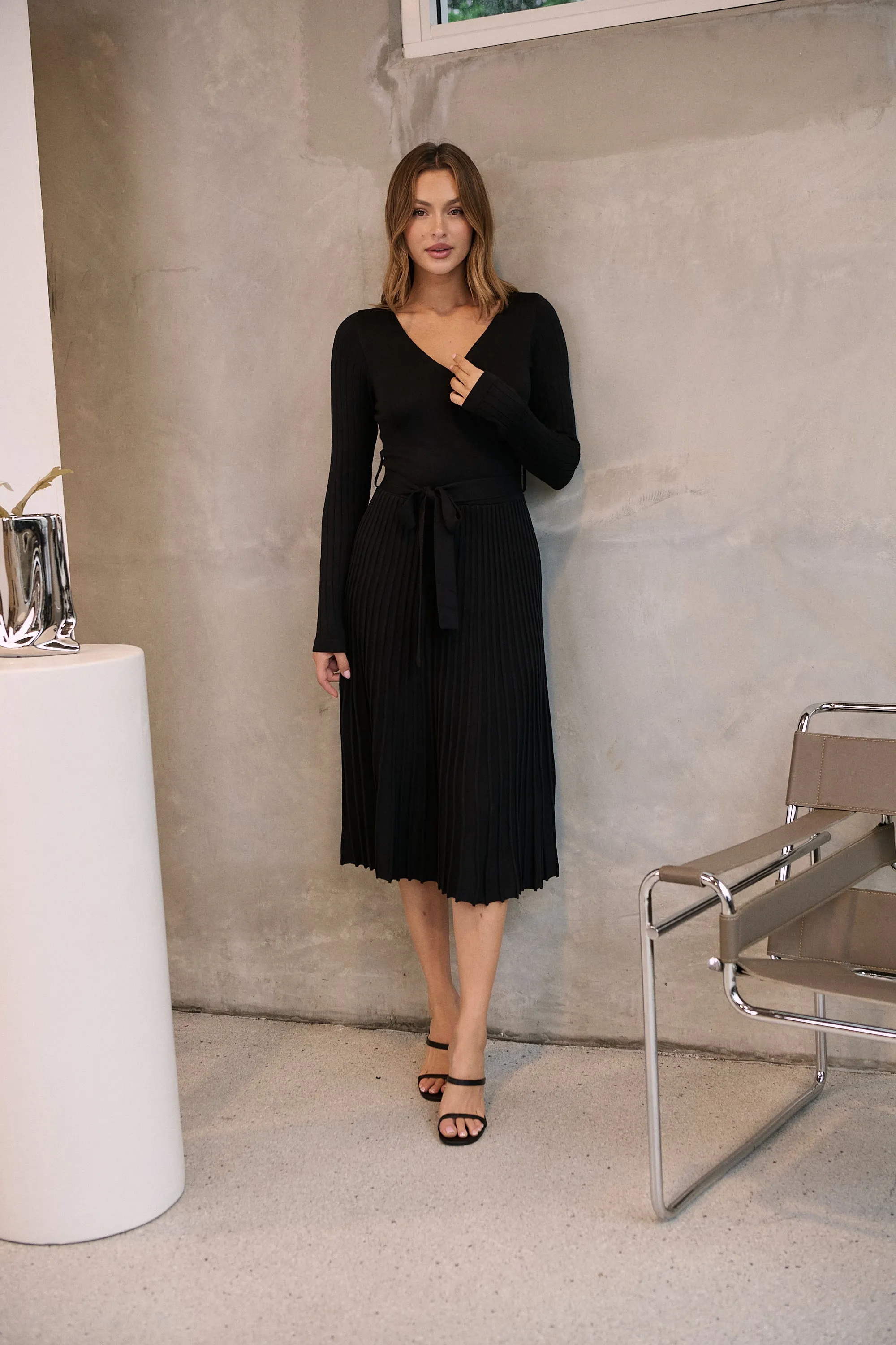 Parker Black Long Sleeve Pleated Knit Midi Dress