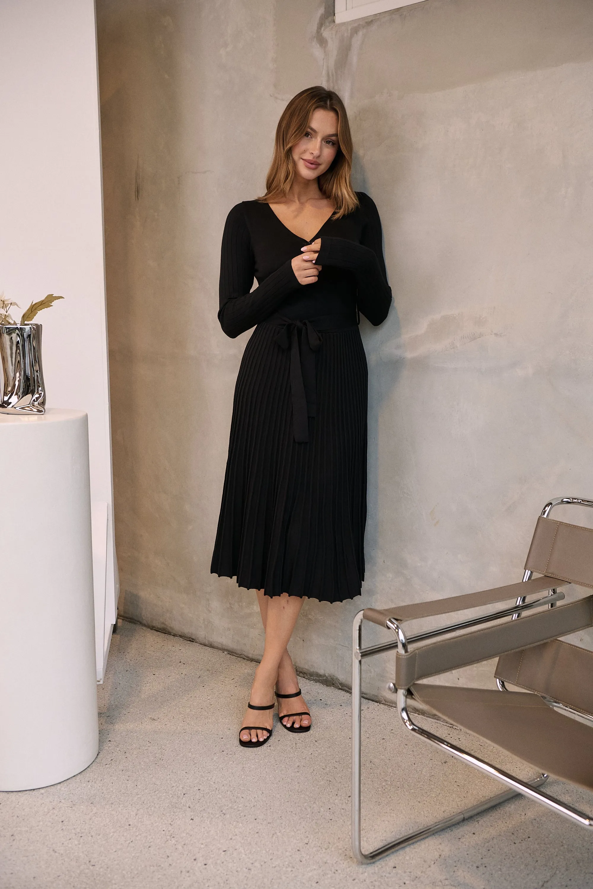 Parker Black Long Sleeve Pleated Knit Midi Dress