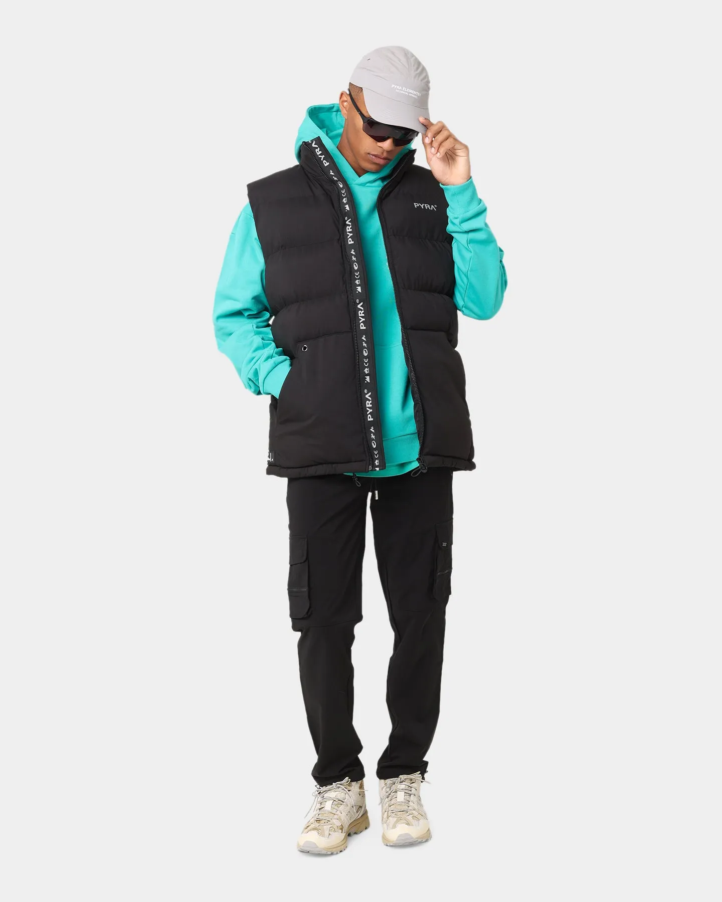 PYRA Sleeveless Puffa Vest Black