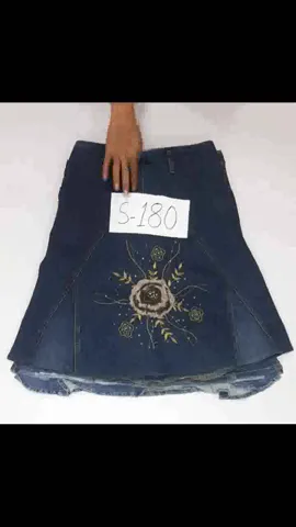 "Denim Skirts: Distressed, Embellished, and Full of Personality!" 🌟✨(S-180)