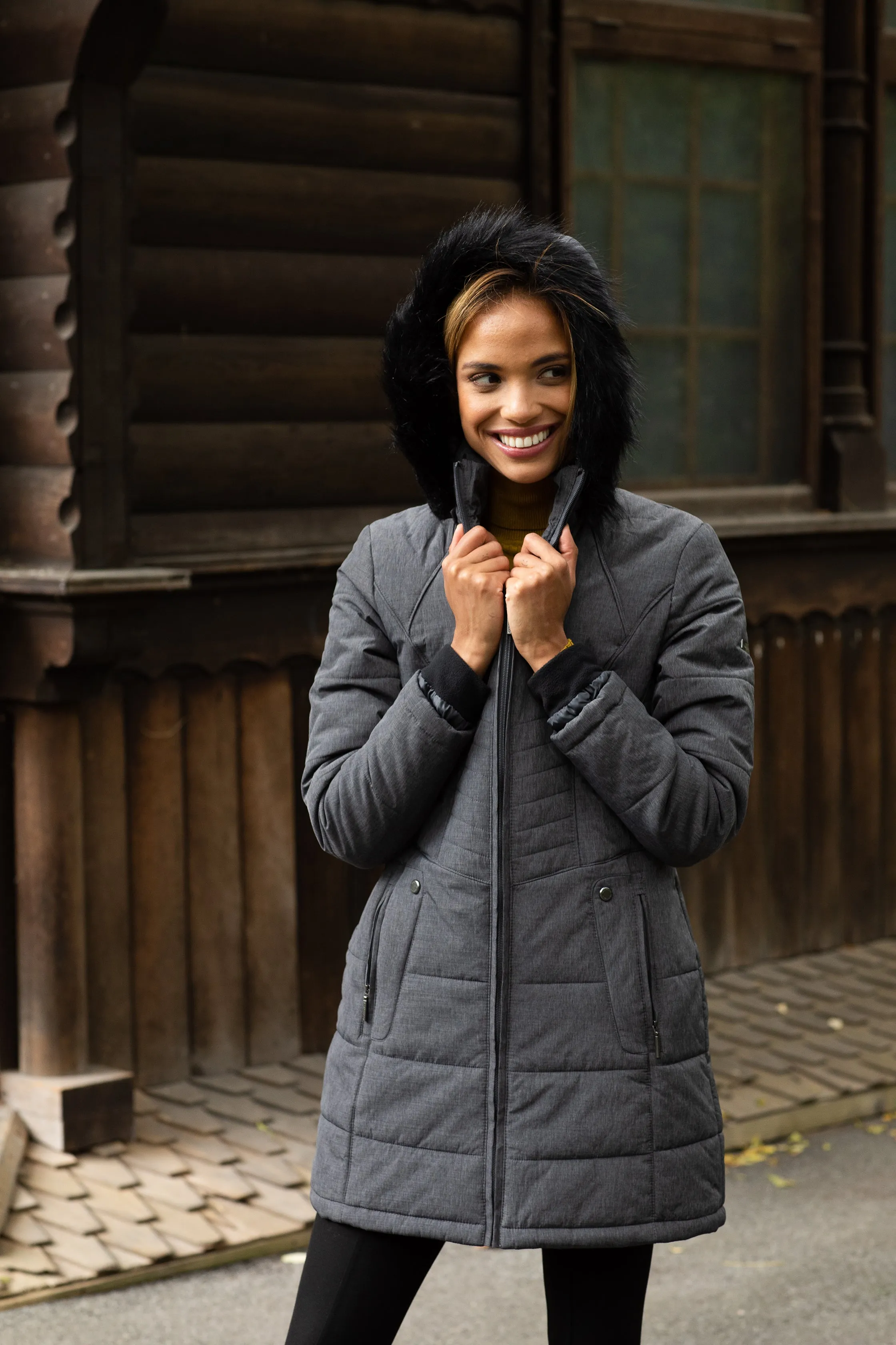 SHAPED QUILTED 3/4 PUFFER COAT