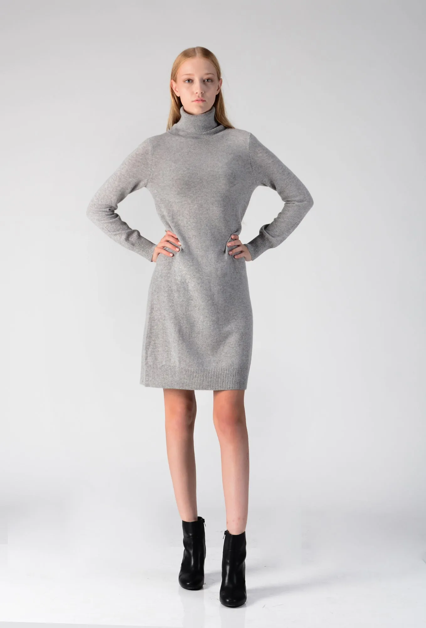 Turtleneck Slimfit Dress_Light Grey